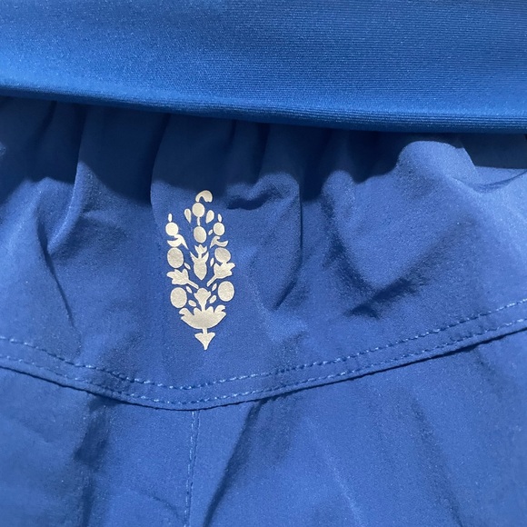 NWT FP Movement No Fear Run Cropped Pants - Picture 4 of 4